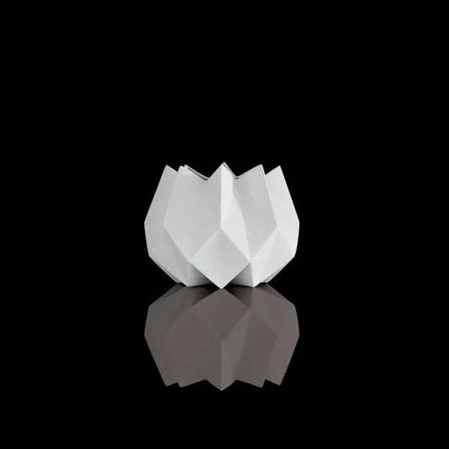 Polygono Star Vase 14cm