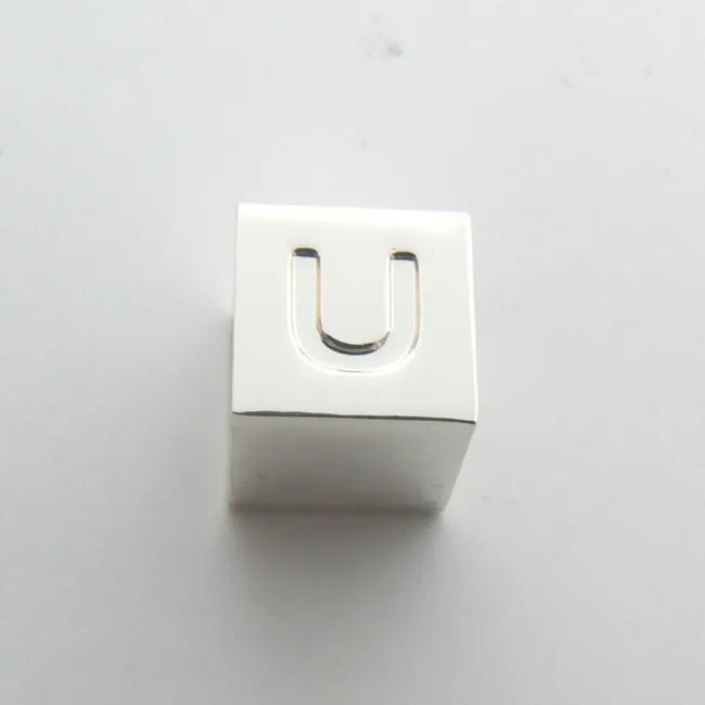 Bracelet Cube Charm Letter U