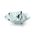Margarethe M Bowl