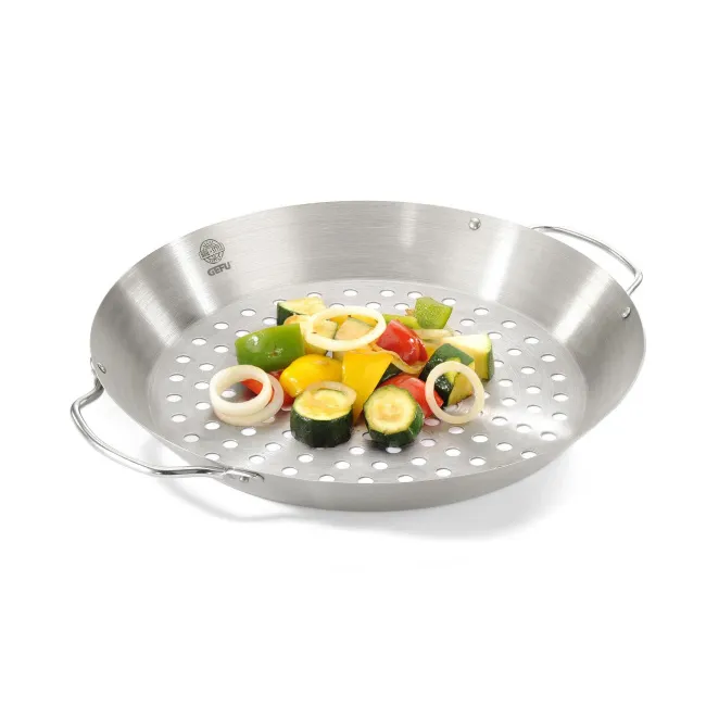 BBQ grill wok for chicken and vegetables