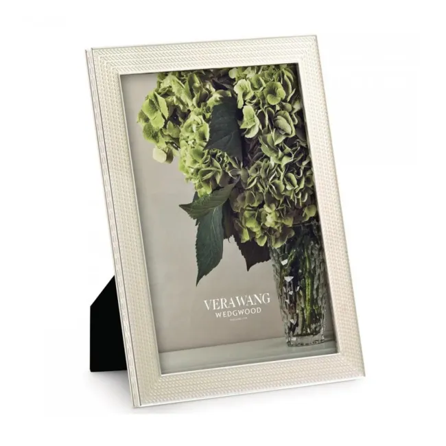 Ramka na zdjęcia Vera Wang Giftware 20x25cm pearl