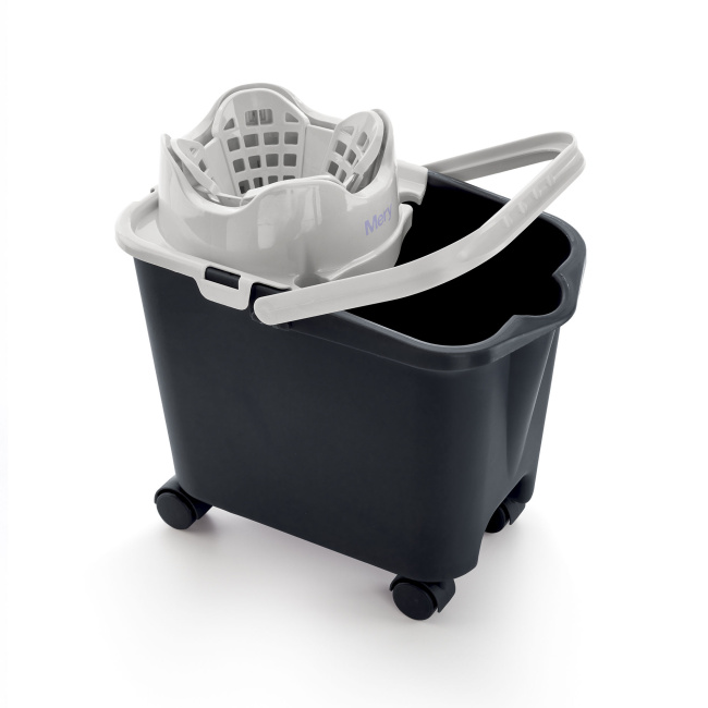 Rectangular bucket 14L with wheels and wringer - 1