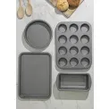 Set of 4 Baking Molds - 8