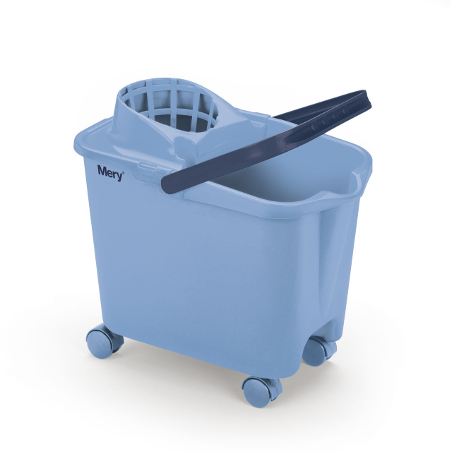 Rectangular 14L Bucket with Wheels and Squeezer