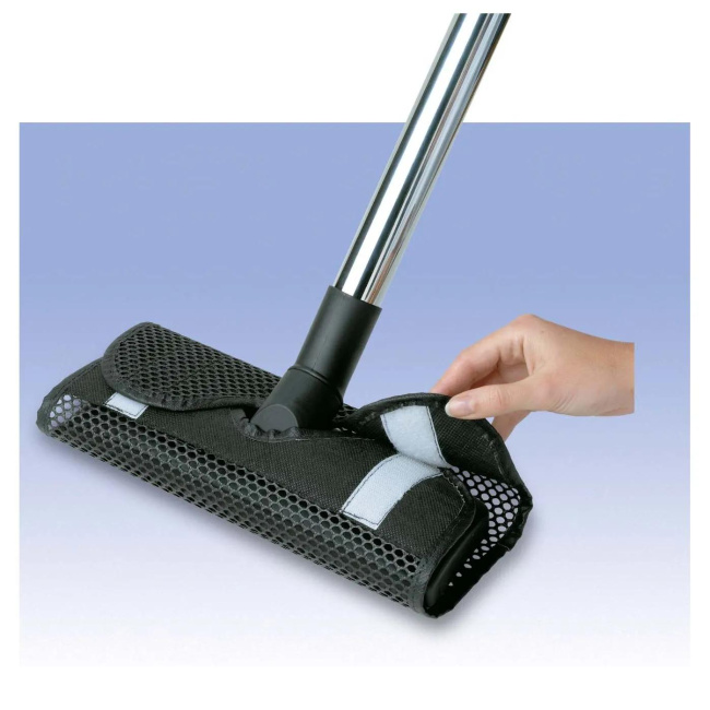 Mesh vacuum cleaner brush attachment
