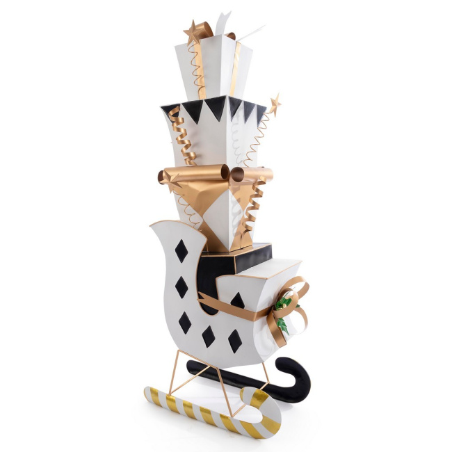 Decorative sleigh with gifts 153x65cm white and black