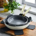 Stanley Tucci™ set of 2 frying pans 20cm and 26cm Off White - 7