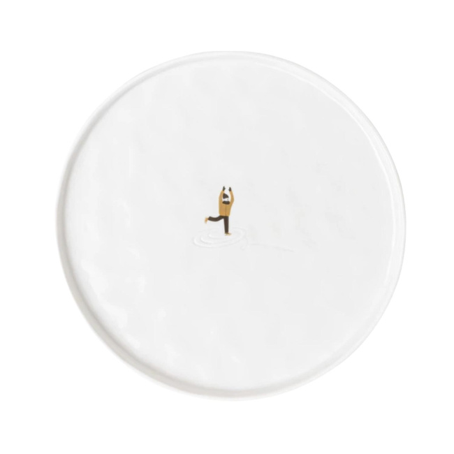 Snowy Day plate 22cm with a skates design