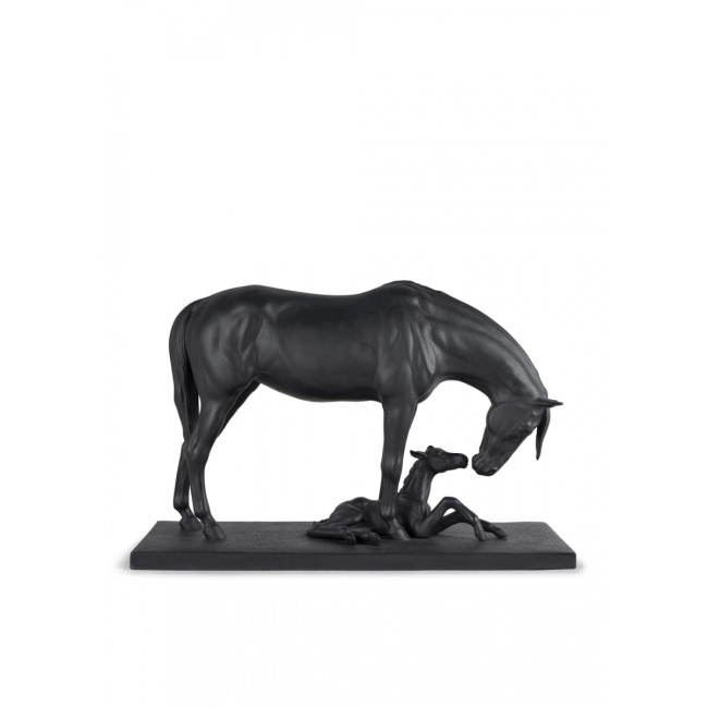 Figure of a mare and foal 27cm