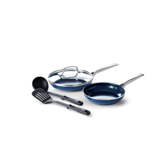 Set of 2 frying pans 20+24 cm with a 24 cm lid + ladle and spatula