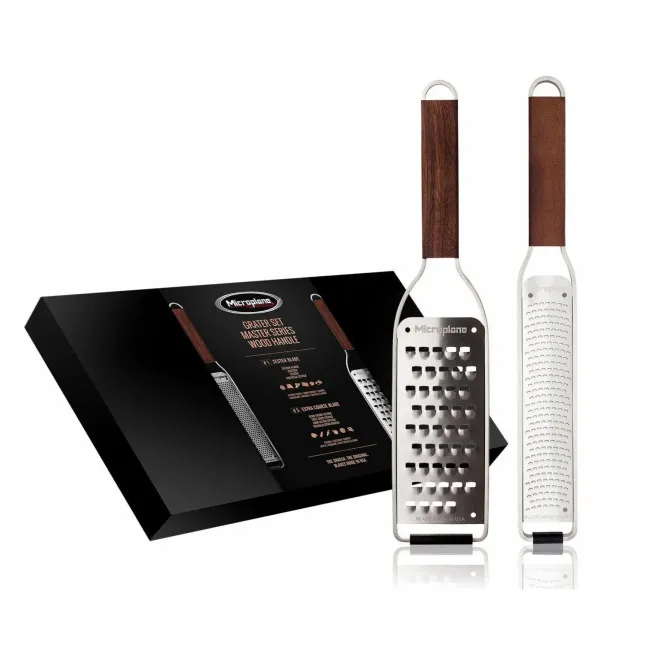 Master Series Set of 2 Graters, Extra Coarse and Blade